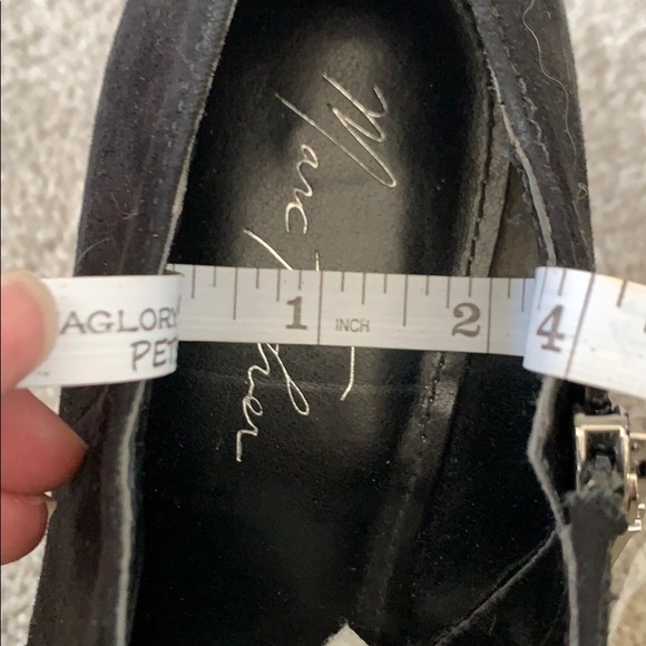 Marc Fisher ankle bootie heels - Picture 8 of 11